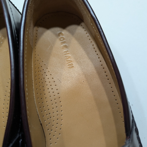 Men's Cole Haan Burgundy Pinch Tassel Loafer Size 12D- Like New - Picture 5 of 10